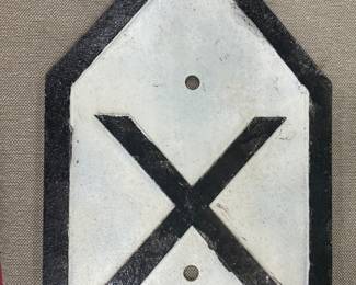 Railroad switch plate