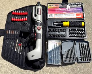 Craftsman Cordless 7.2 Volt Pivoting Screwdriver Drill with Various Add Ons 