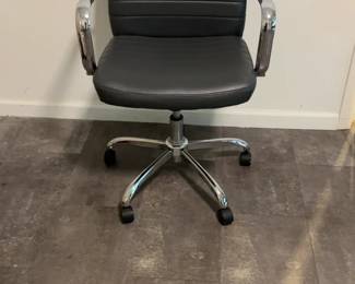 Modern Ribbed Faux Leather Office Chair