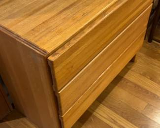 Mid-Century Modern Oak 3-Drawer Dresser 36 x 19 x 30