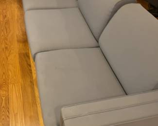 Modern Three-Seater Upholstered Sofa in Light Gray 86 x 32 x 24