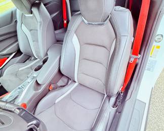 2023 Chevy Camaro LT1 Convertible 21,600 miles