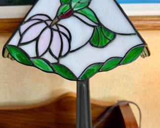 Stained glass lamp