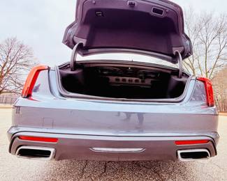 2021 Cadillac CT5 Premium Luxury Sedan 4D 13,600 miles