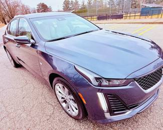 2021 Cadillac CT5 Premium Luxury Sedan 4D 13,600 miles