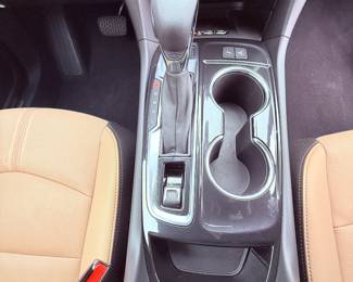 2022 Chevrolet Equinox Premier AWD – Only 1,800 Miles