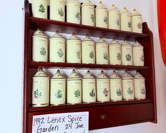 Lenox spice garden 24 Jar Set