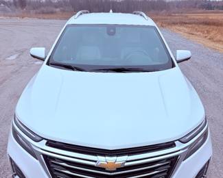 2022 Chevrolet Equinox Premier AWD – Only 1,800 Miles
