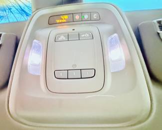 2021 Cadillac CT5 Premium Luxury Sedan 4D 13,600 miles