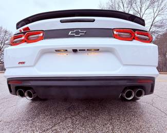 2023 Chevy Camaro LT1 Convertible 21,600 miles