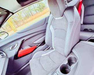 2023 Chevy Camaro LT1 Convertible 21,600 miles