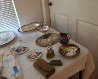 silverplate  and  decor