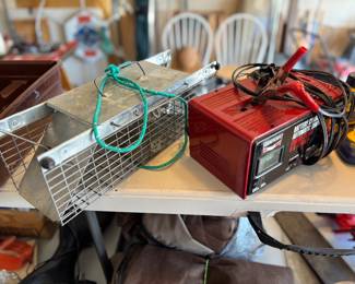 Animal Trap, Battery Charger