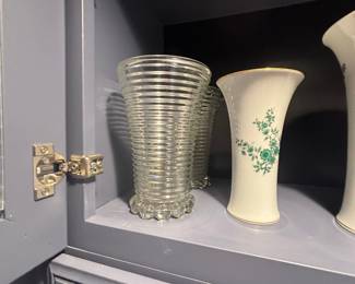 Anchor Hocking Manhattan Clear Ribbed Glass Vase and Porcelain Vase Set