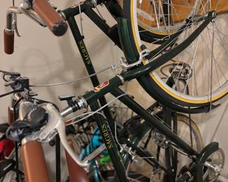 Fuji Sagres 7-Speed Cruiser Bike