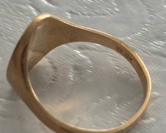 10K Gold Signet Ring