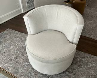Room & Board "Otis" Swivel Chair in Light Gray Fabric