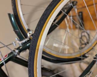 Fuji Sagres 7-Speed Cruiser Bike