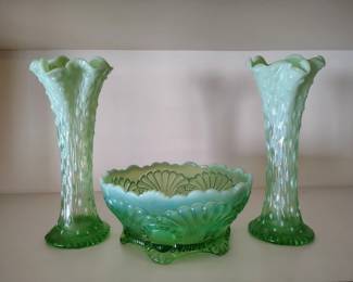 Wonderful swung green opalescent hobnail set and bowl art glass vase 