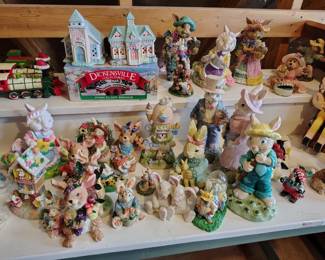 Huge selection (more not shown ) of rabbits and other collectible bears 