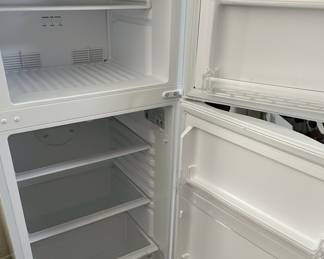 Haier 9.8 cu. ft. White Top Freezer Refrigerator