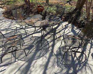 Russell Woodard Style Wrought Iron Patio Dining Set
