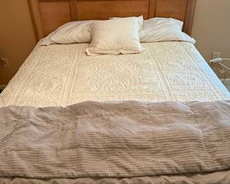 Queen Anne Style Wooden Headboard - Full Size