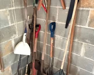 Assorted Garden Tools Lot