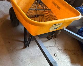 True Temper 6 cu. ft. Wheelbarrow