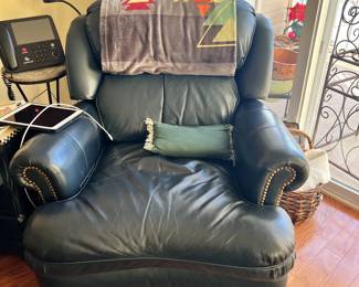 Hancock and Moore Austin Leather Chair