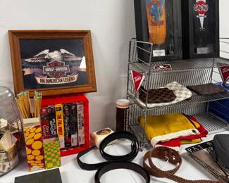 vintage accessories and collectibles priced to go!