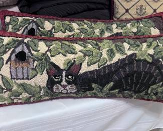 Cute cat pillows 