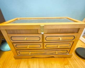 Large wood jewelry case 