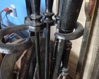 Fireplace tool set