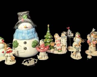 Snowmen Figurines  Cookie Jar