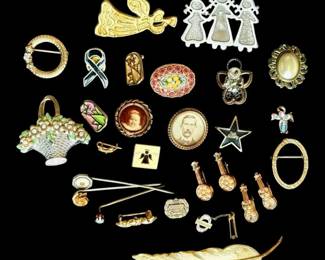 Micro Mosaic Brooch  Vintage Pins