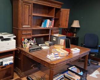 3 Sided Executives Desk