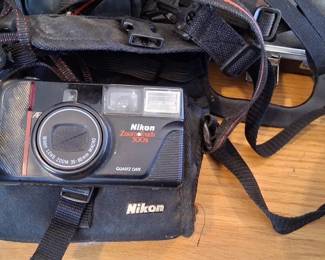  Nikon Zoom-Touch 500S 35mm point-and-shoot film camera