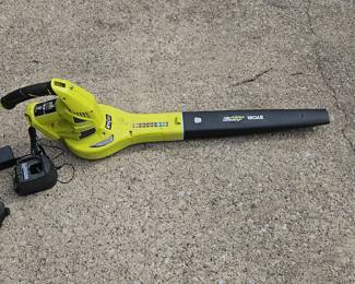 Ryobi V ONE Hybrid Cordless Leaf Blower Kit