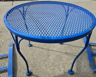 Crosley Griffith Retro Metal Outdoor Patio Set