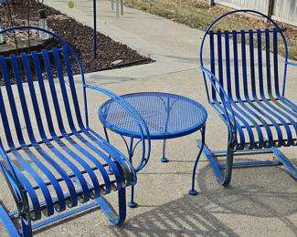 Crosley Griffith Retro Metal Outdoor Patio Set