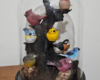 United States Commemorative Fine Art Gallery Porcelain Bird Collection under Glass Cloche