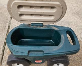 Step Garden Hopper Rolling Utility Seat with Storage second image