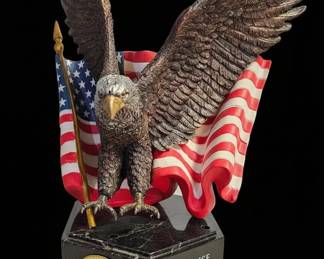 Bradford Exchange Pride of America Veterans Tribute Sculpture