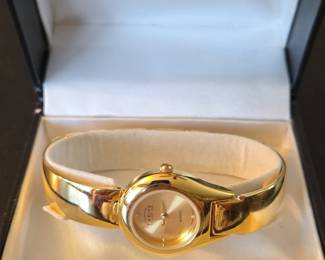 Trademark Twelve Quartz Collection Womens Watch