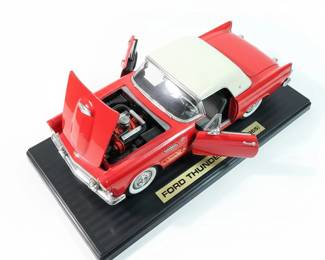 Ford Thunderbird Diecast Model Car by Road Tough second image