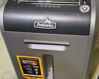 Fellowes DSC Shredder