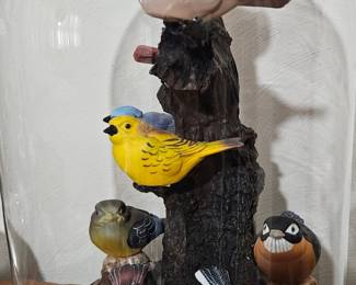 United States Commemorative Fine Art Gallery Porcelain Bird Collection under Glass Cloche