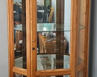 Philip Reinisch Co. Classic Oak Corner Curio Cabinet
