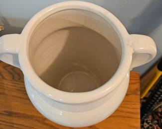 Goldscheider Keramik Alaska A Vase in White with Black Abstract Design third image